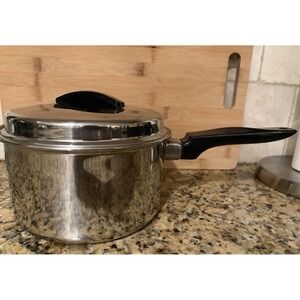 Vintage Ekco Flint Stainless Steel 2 Qt Sauce Pan W/ Lid radiant heat core